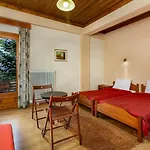 Zampakas Panorama Hotel Stournareika