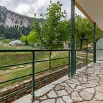 Zampakas Panorama Stournareika