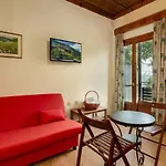 Hotel Zampakas Panorama 3*