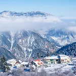Zampakas Panorama Stournareika