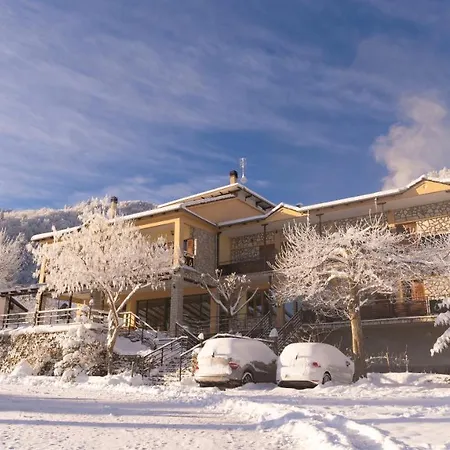 Zampakas Panorama Hotel Stournareika