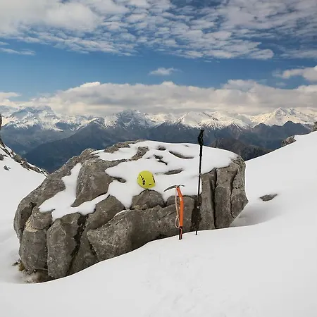 Zampakas Panorama ホテル