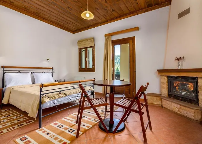 Zampakas Panorama Stournareika