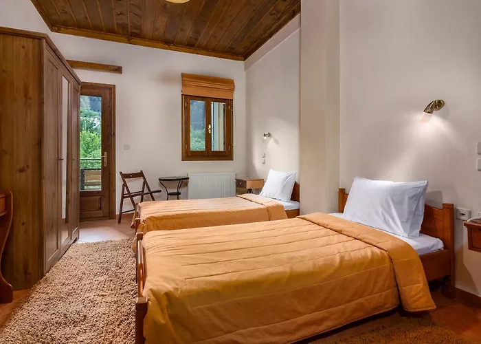 Zampakas Panorama Hotel Stournareika