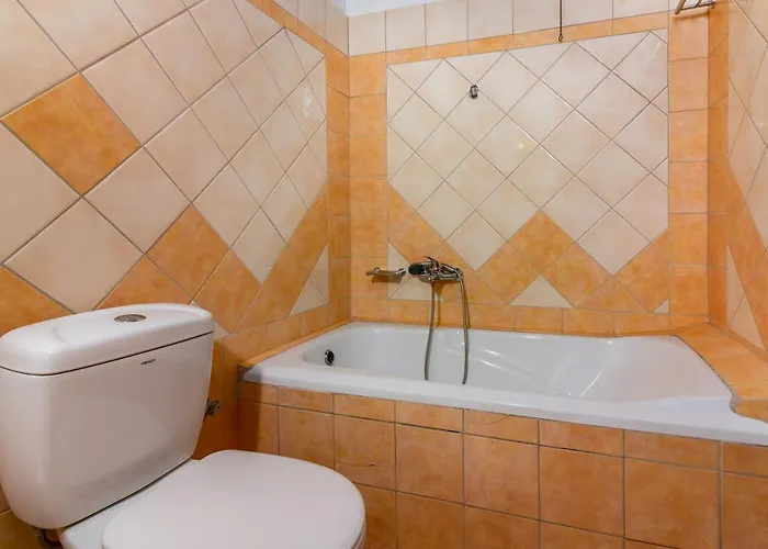 Zampakas Panorama Stournareika