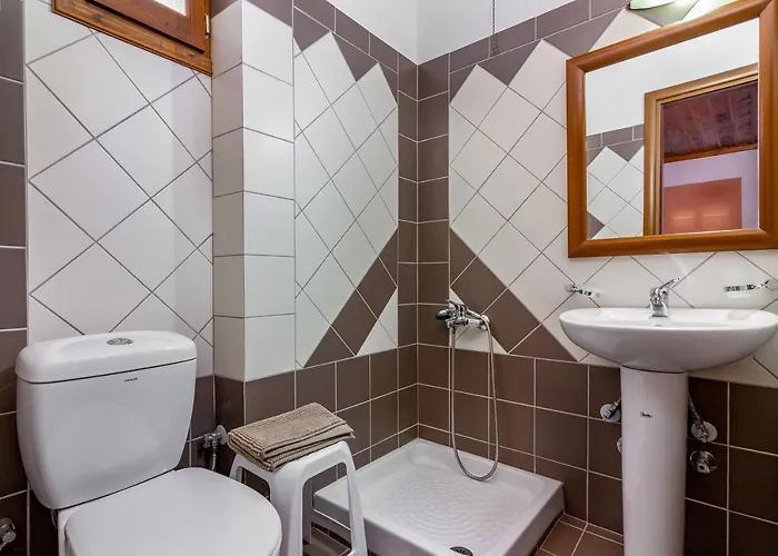 Zampakas Panorama Hotel Stournareika